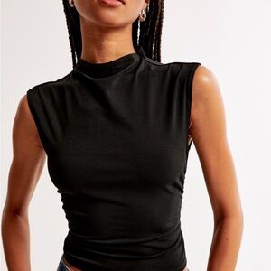 Abercrombie & Fitch A&F Paloma Stretch Crepe Top